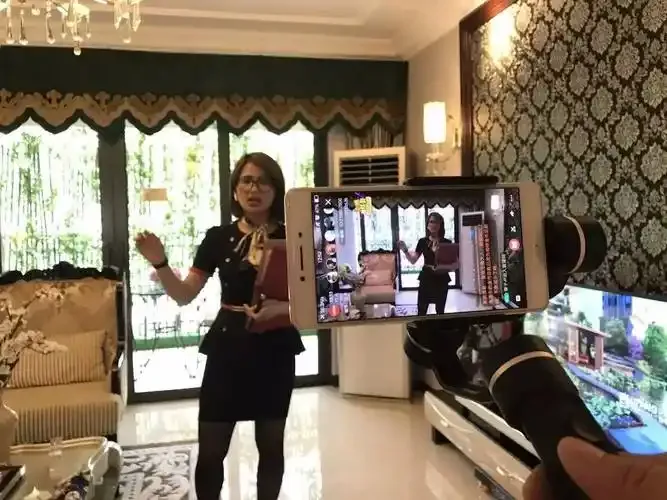 无码直播动态展示图展示图